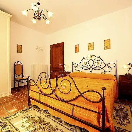 Farm stay Il Torrino Cortona